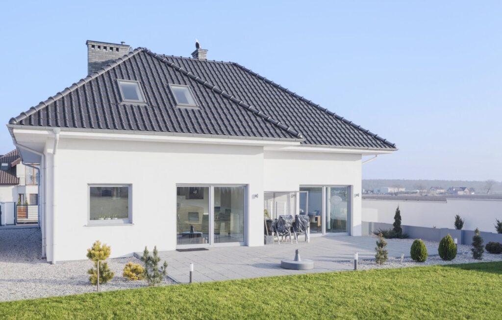 Innovative Materials and Techniques for Stunning Modern Roof Design