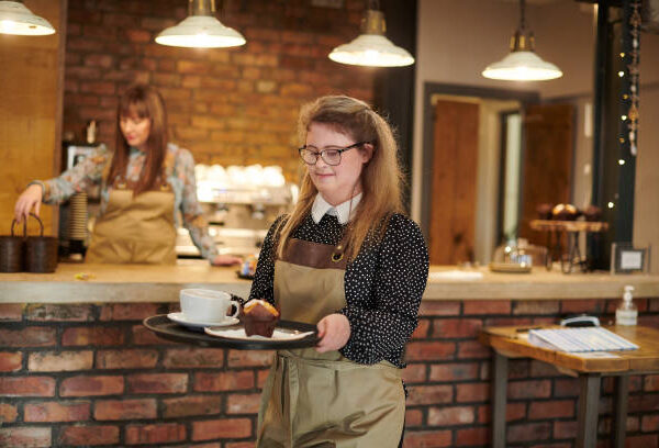 The Rising Trend of Chubby Girl Maid Cafes: Embracing Diversity and Body Positivity