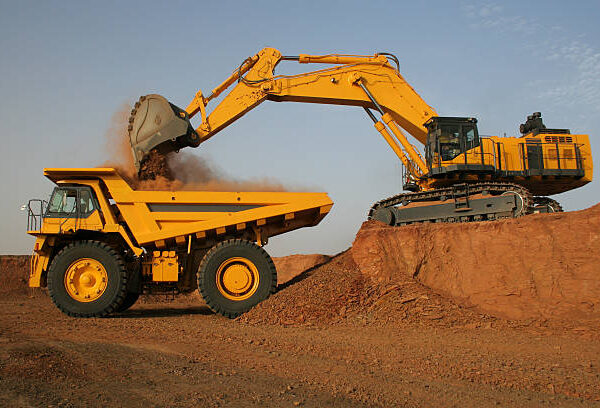 Which Earthmoving Machines Are Most Efficient for Large-Scale Australian Projects?