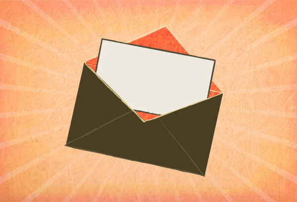 Envelope Email vs Letter: Which is More Effective for Business Communication?
