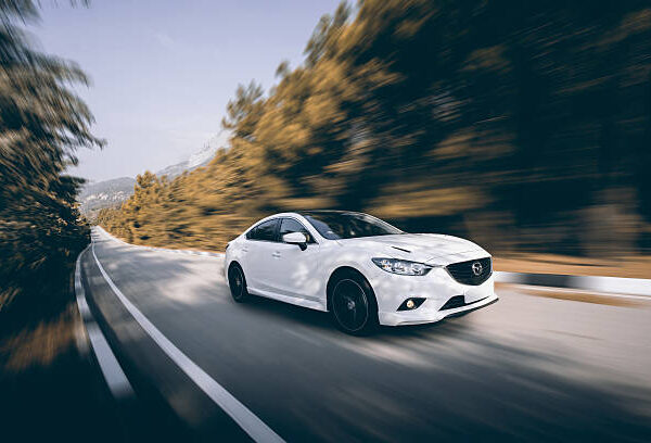 Top 4 Vital Reasons to Invest in Wraps for Your White SUV