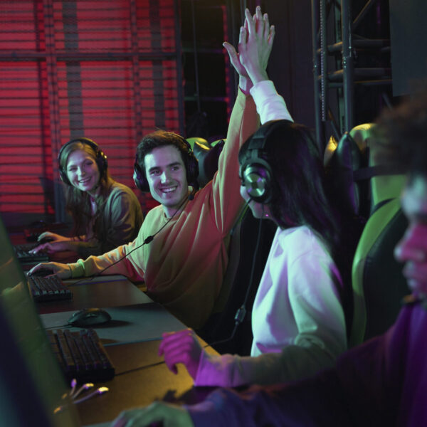 Esports Training for Aspiring Pros